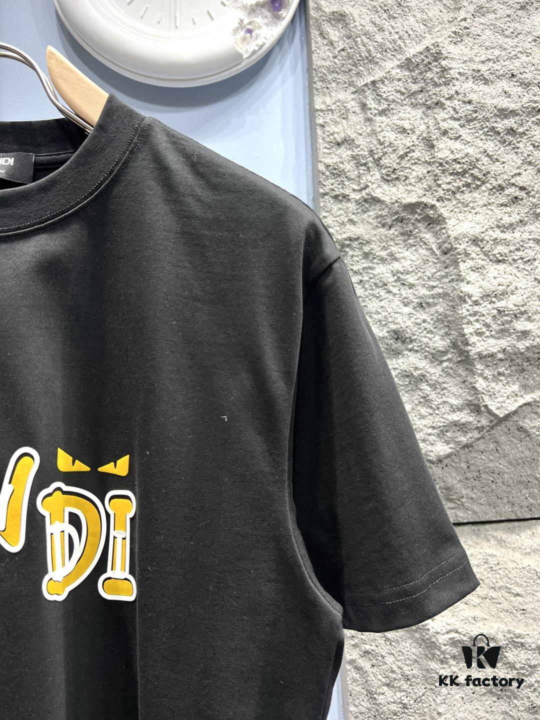 FENDI Rainbow Print Logo Short Sleeve T-Shirt