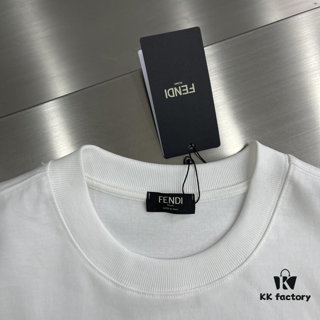 FEND 2025 SS New Arrival Short Sleeve T-Shirt, Fashionable and Stylish Design, Minimalist Versatile Cut