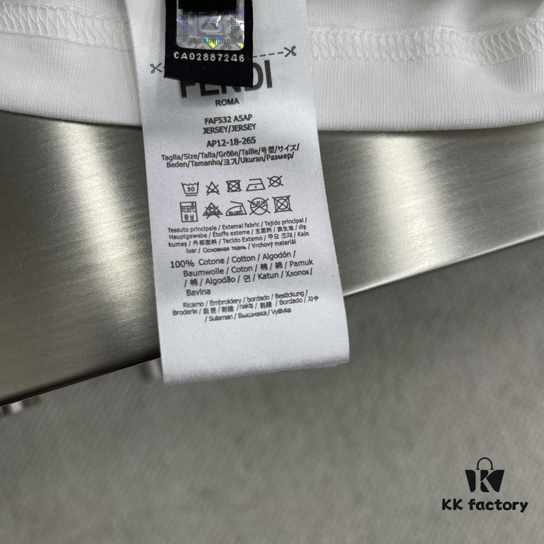 FEND 2025 SS New Arrival Short Sleeve T-Shirt, Fashionable and Stylish Design, Minimalist Versatile Cut