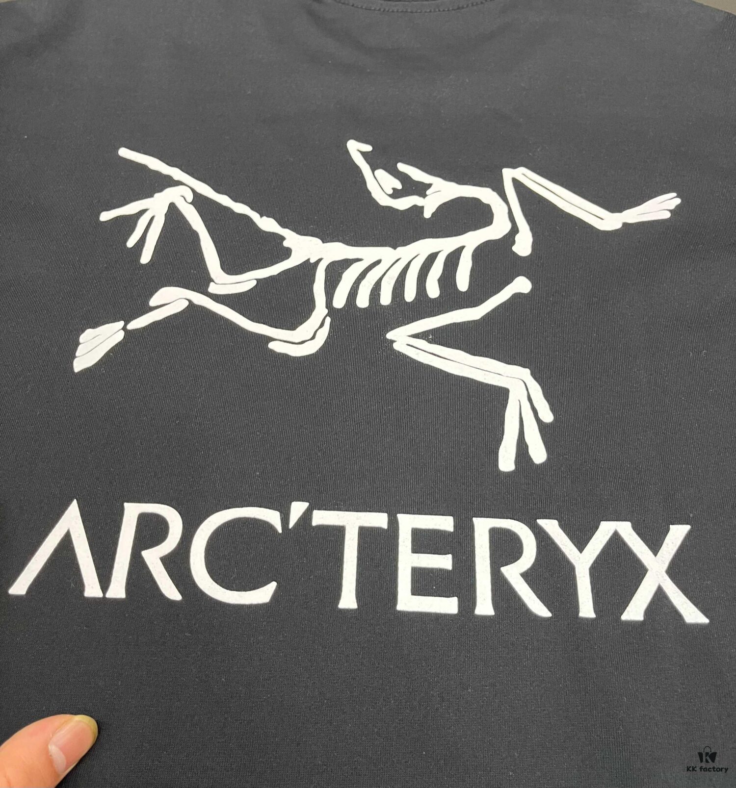 Ayc Teryx Arc'teryx 2025 FW Junior Bird Logo Premium Print Short Sleeve T-Shirt, 280g Pure Cotton Double-Yarn Fabric, Soft and Comfortable Fit, Custom Rib Knit with Matching Dye, Full Trims, Unisex Design, High-Version Comparable