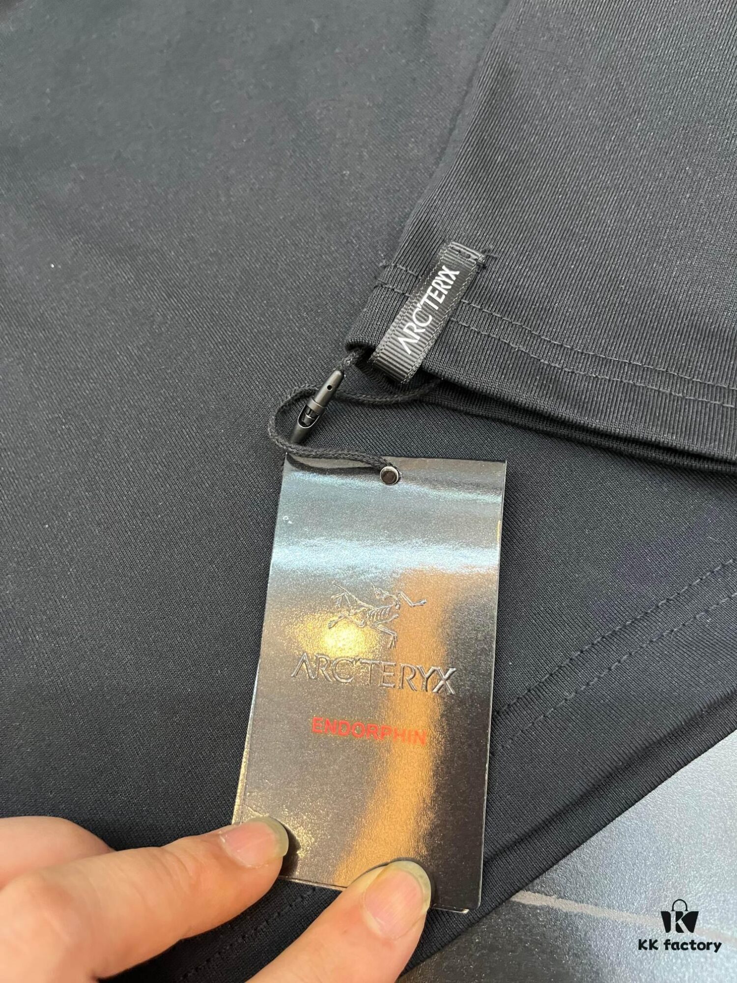 Ayc Teryx Arc'teryx 2025 FW Junior Bird Logo Premium Print Short Sleeve T-Shirt, 280g Pure Cotton Double-Yarn Fabric, Soft and Comfortable Fit, Custom Rib Knit with Matching Dye, Full Trims, Unisex Design, High-Version Comparable