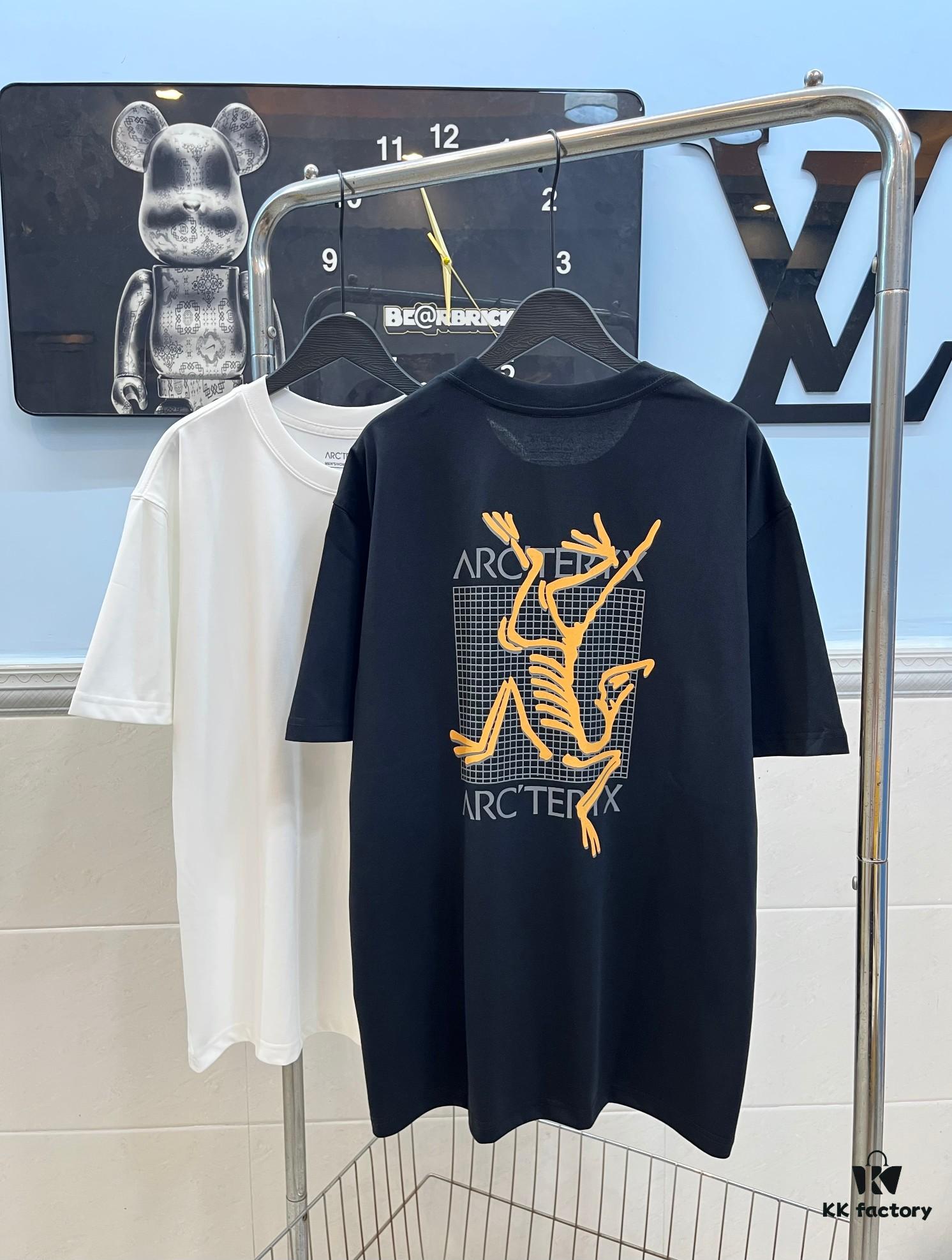 Ayc Teryx Arc'teryx 2024FW Short Sleeve T-Shirt, Bird Logo Print Tee, 280g Pure Cotton Double-Yarn Fabric, Soft and Comfortable Fit, Custom Rib Knit Collar Same-Dye Process, Full Trims, Unisex Design, High-Quality Version