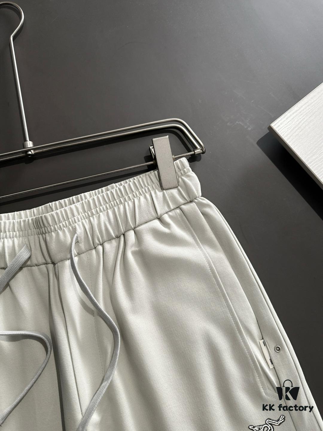 Arc'teryx 2025 Spring/Summer New Casual Elastic Waist Pants, Lightweight Custom Counter Fabric, Breathable and Comfortable, Exquisite Details, Premium Design Concept, Soft and Smooth Touch