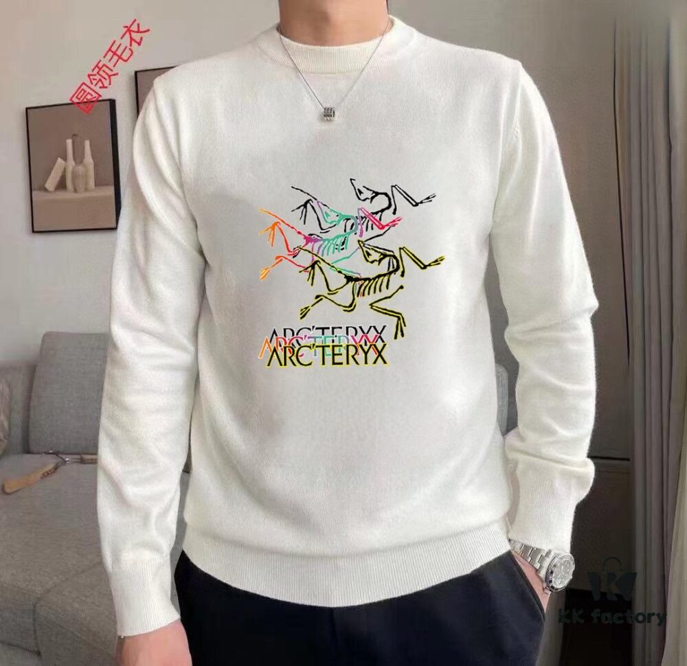 ARCTERYX Autumn-Winter Classic Crew Neck Wool Sweater, 2025 Latest Style, Premium Wool Blend, Slim Fit, Unisex Design