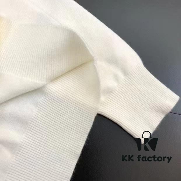 ARCTERYX Autumn-Winter Classic Crew Neck Wool Sweater, 2025 Latest Style, Premium Wool Blend, Slim Fit, Unisex Design