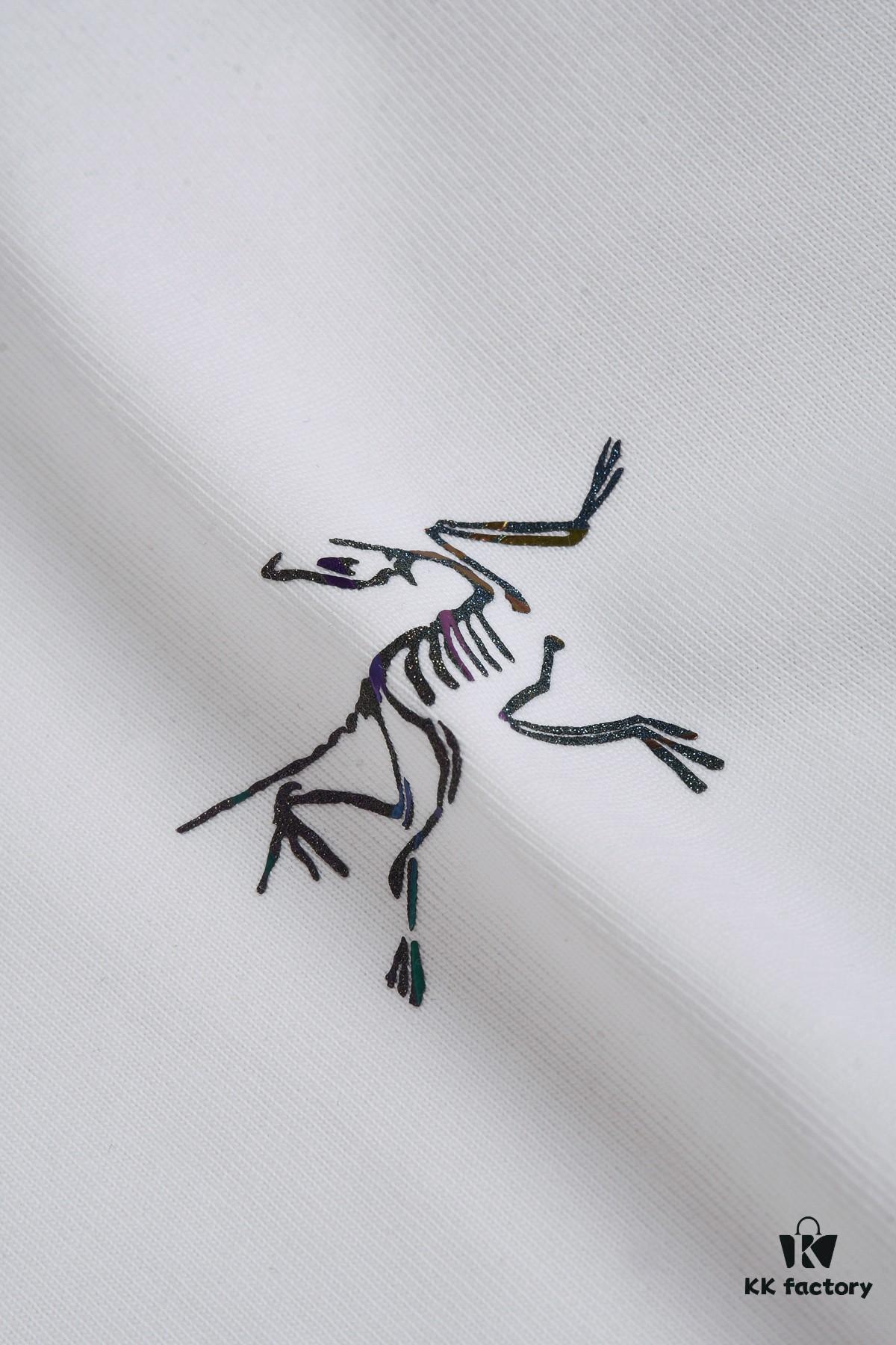 New Arrival 25S Arc'teryx Embossed Logo T-Shirt, Pre-washed Cotton Fabric, Unisex Loose Fit