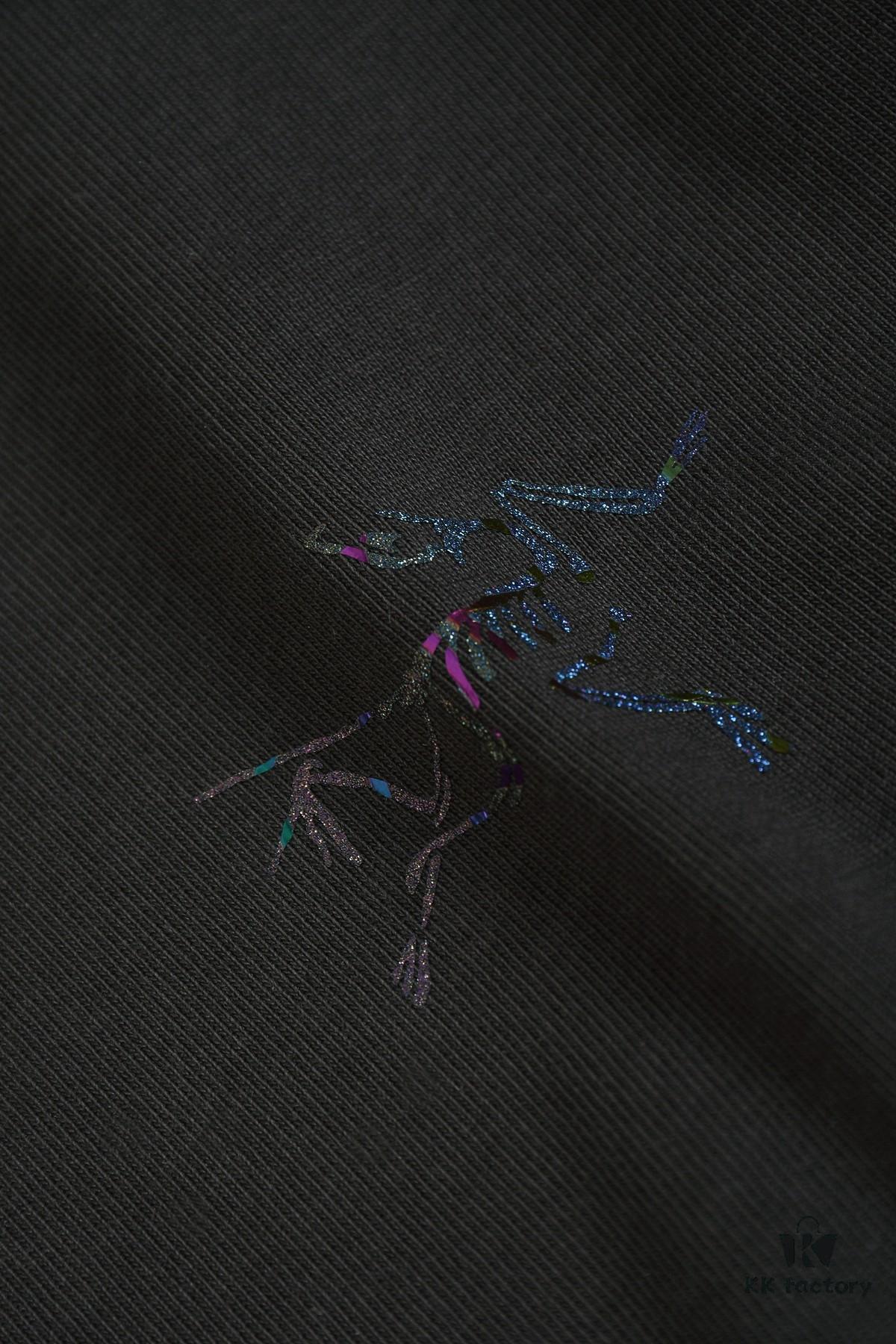 New Arrival 25S Arc'teryx Embossed Logo T-Shirt, Pre-washed Cotton Fabric, Soft and Comfortable, Unisex Loose Fit