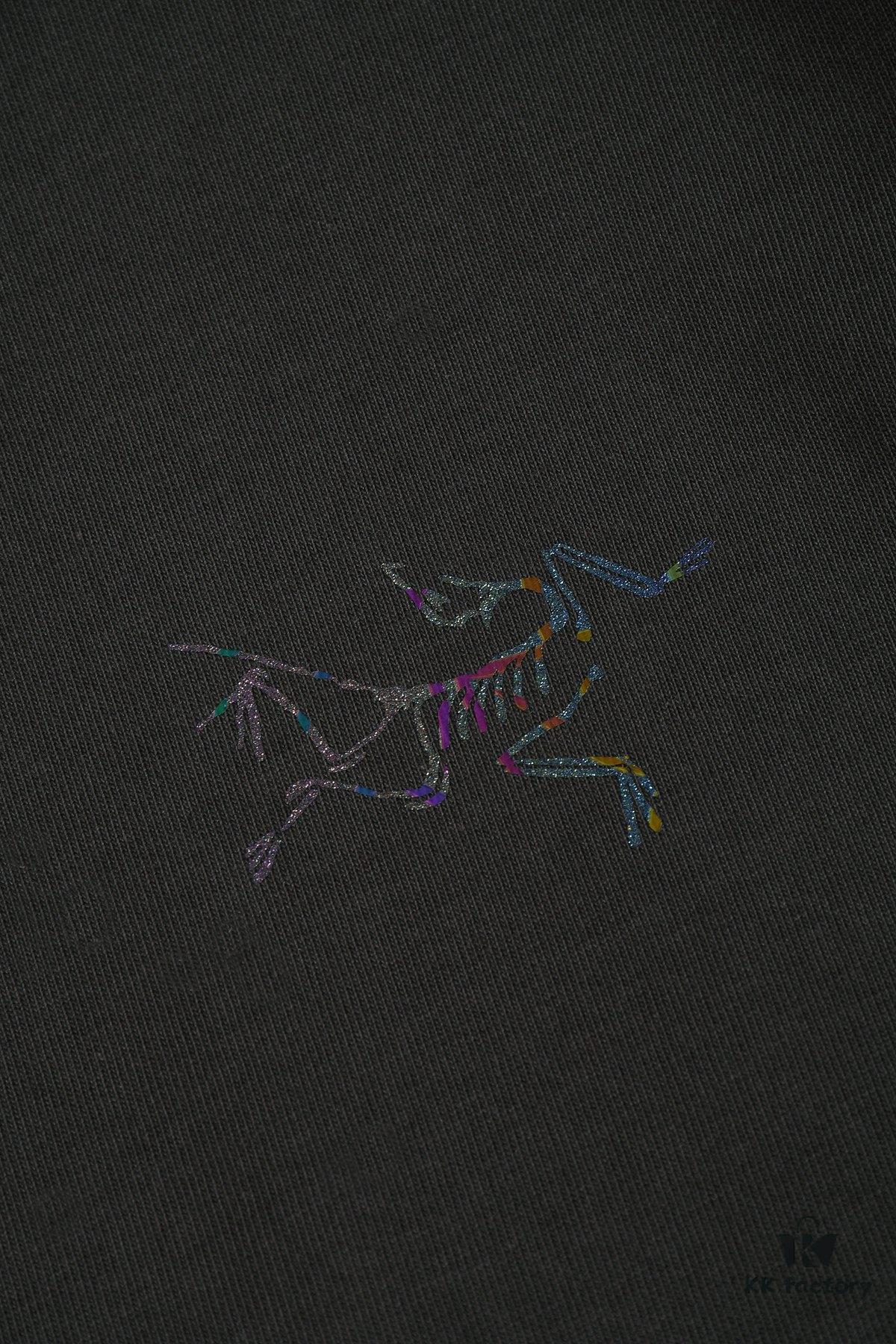 New Arrival 25S Arc'teryx Embossed Logo T-Shirt, Pre-washed Cotton Fabric, Soft and Comfortable, Unisex Loose Fit