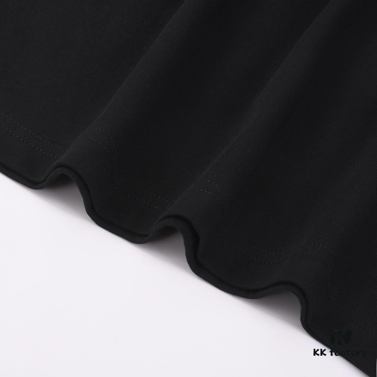 2025 Spring/Summer New Arrival ARC'TERYX Z668003 Short Sleeve T-Shirt, High-Quality Washed Cotton Crewneck Tee with Silicone Embossed Logo, Unisex Stylish and Comfortable Design