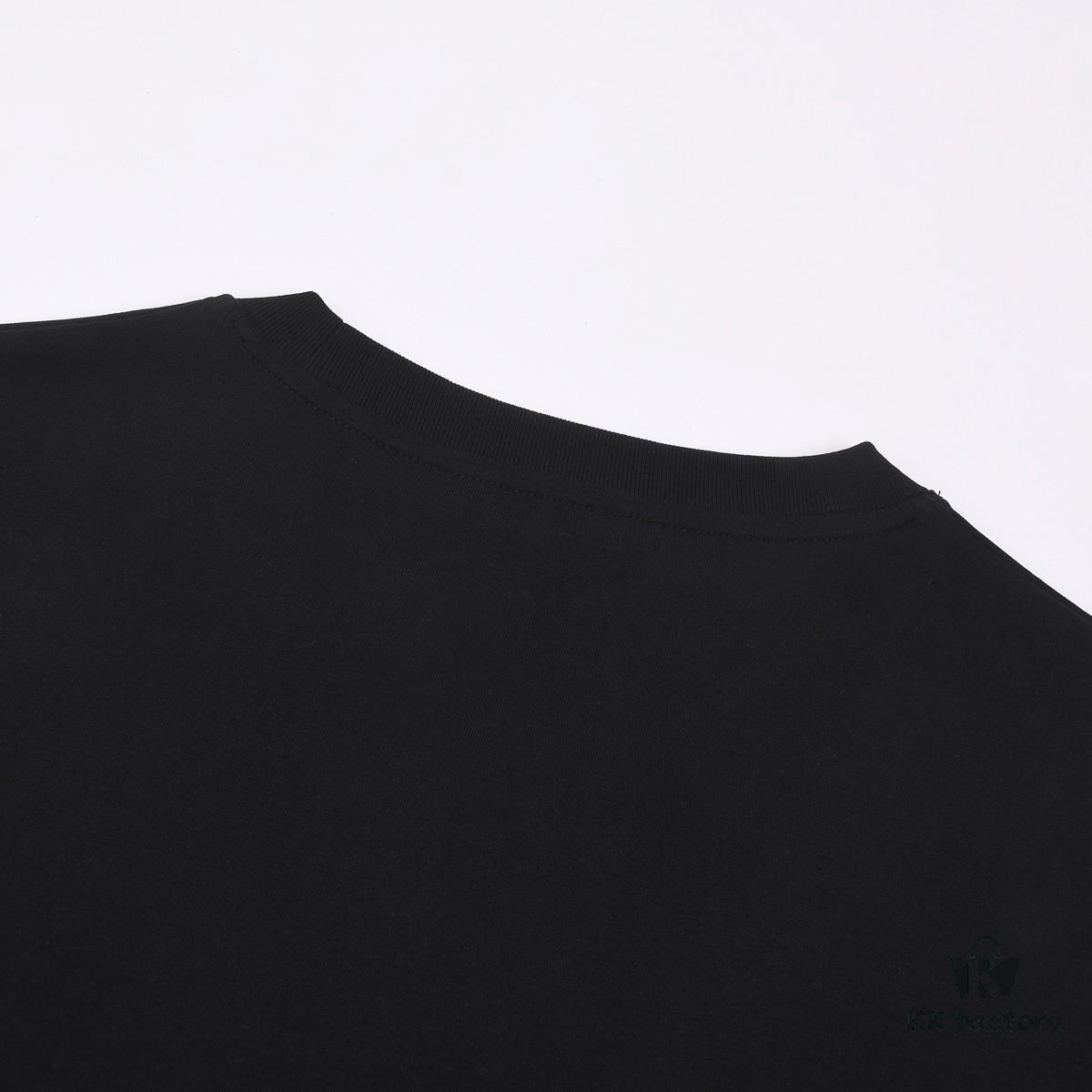 2025 Spring/Summer New Arrival ARC'TERYX Z668003 Short Sleeve T-Shirt, High-Quality Washed Cotton Crewneck Tee with Silicone Embossed Logo, Unisex Stylish and Comfortable Design