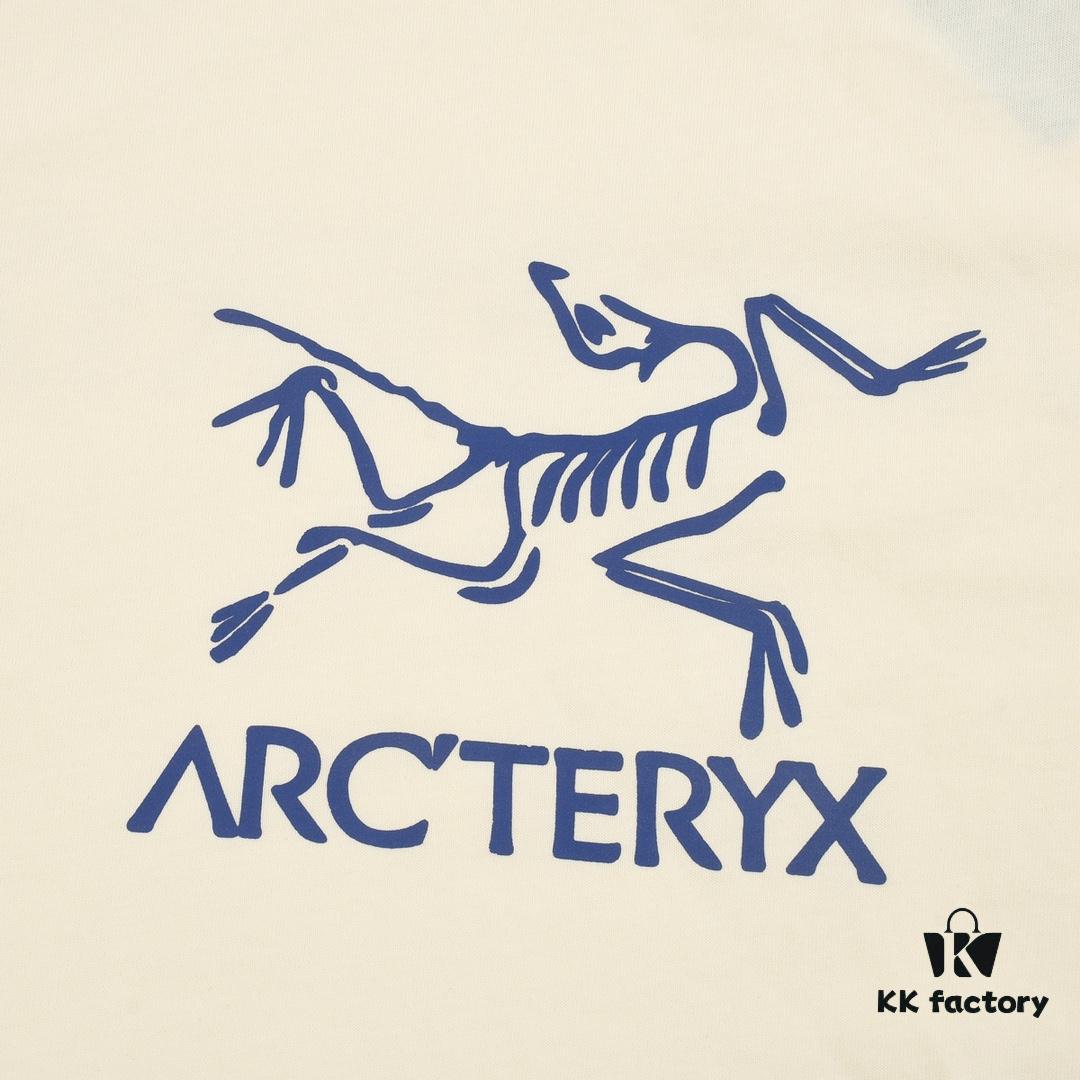 New Arrival ARC'TERYX Arcteryx Short Sleeve T-Shirt, Front and Back Chest Logo with Crow Bird Dual Design, Trendy and Stylish, 32-Single High-Grammage Cotton Washed Fabric, Shoulder Zipper Chain Base Prevents Shrinking and Deformation, Classic Unisex Fit