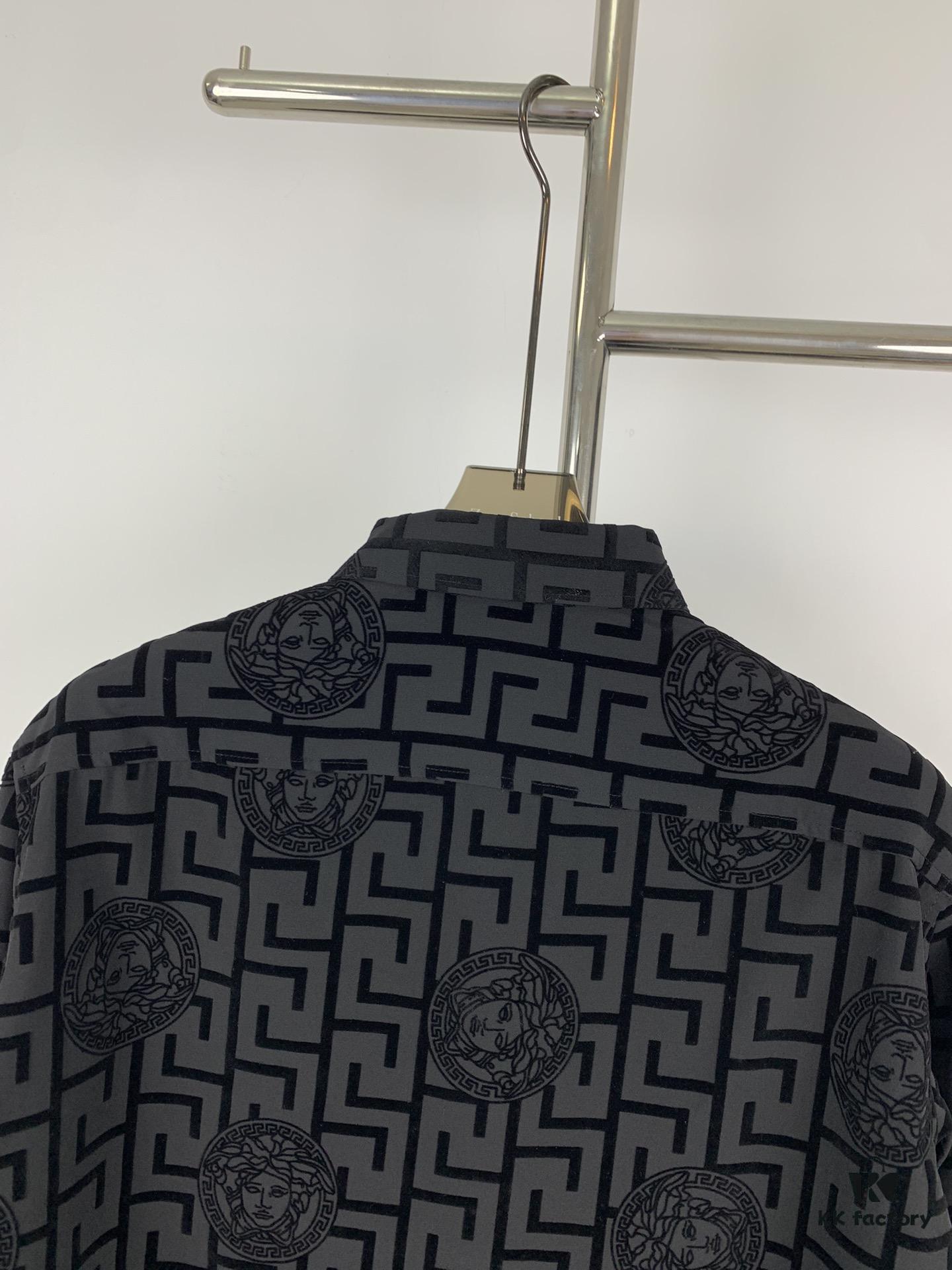 New Versace VERSACE 2024 SS Unisex Flocked Shirt with Logo Buckle, Cotton Satin Fabric with Subtle Stretch