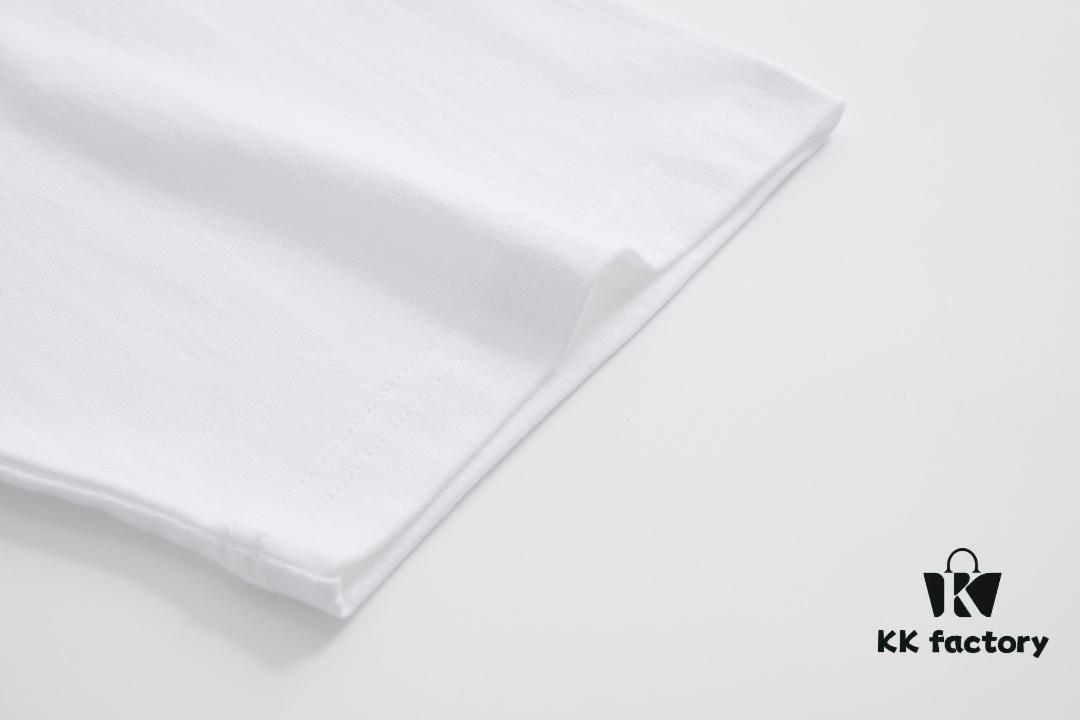 VERSACE 2025 Fall Spring/Summer Collection Medusa Logo Short Sleeve T-Shirt Premium Quality, Distinct from Regular Prints, Woven 270G 32-Count Double-Yarn Pure Cotton Fabric, Relaxed Fit Unisex Design