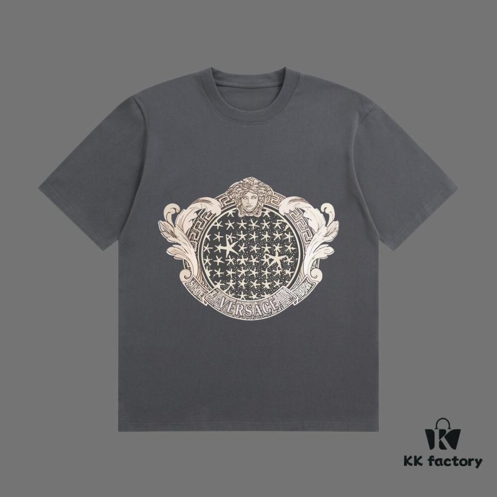 High-End Quality VERSACE 2025 Fall Spring Collection Medusa Logo Short Sleeve T-Shirt, Premium 270G 32-Count Double-Yarn Cotton Fabric, Distinct from Regular Prints, Relaxed Fit Unisex Design