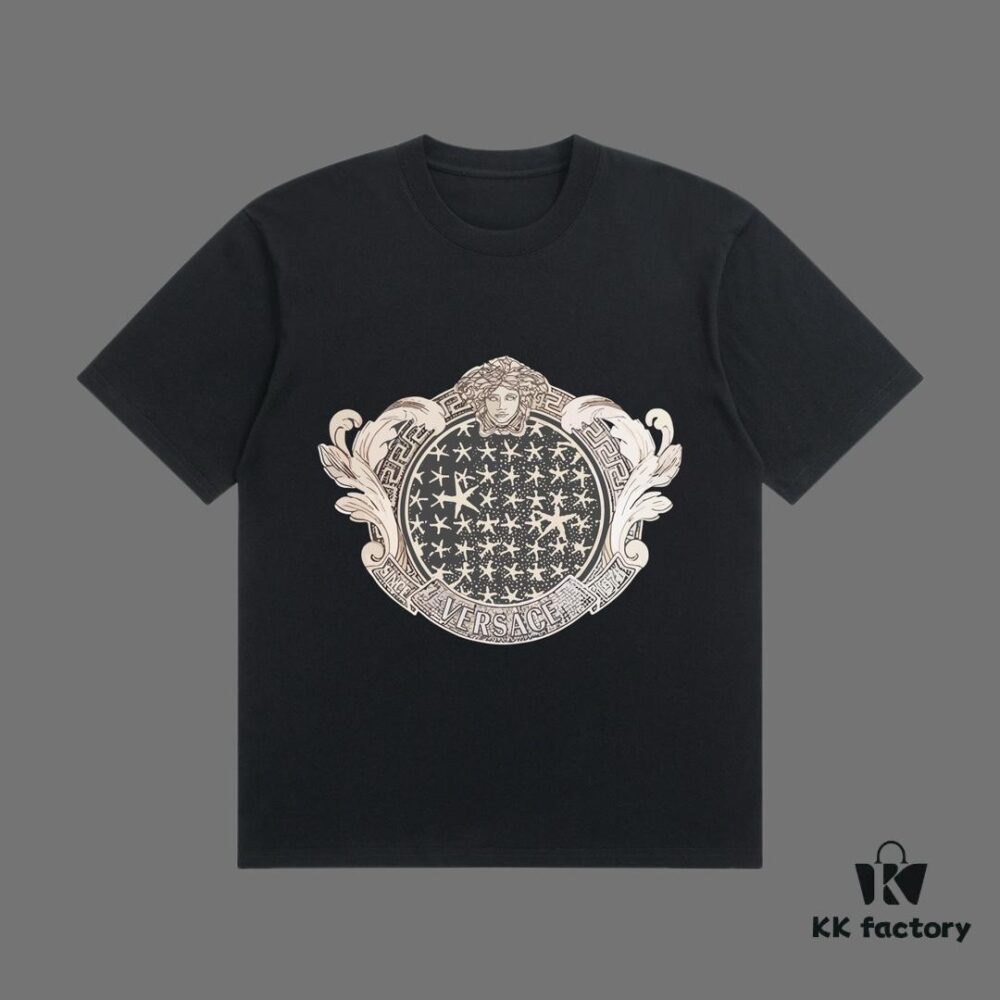 VERSACE 2025 Fall Spring/Summer Collection Medusa Logo Short-Sleeve T-Shirt Premium Quality, Distinctive from Regular Prints, Crafted in 270G 32-Ne 100% Cotton Double-Yarn Fabric, Relaxed Fit Unisex Design