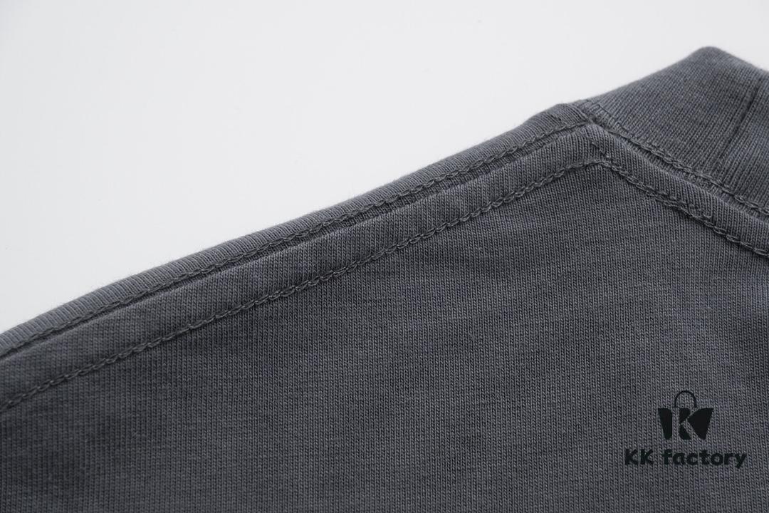 VERSACE 2025 Fall Spring/Summer Collection Medusa Logo Short Sleeve T-Shirt, Premium Quality, Custom-Woven 270G 32-Thread Double-Yarn Pure Cotton Fabric, Relaxed Fit Unisex Design