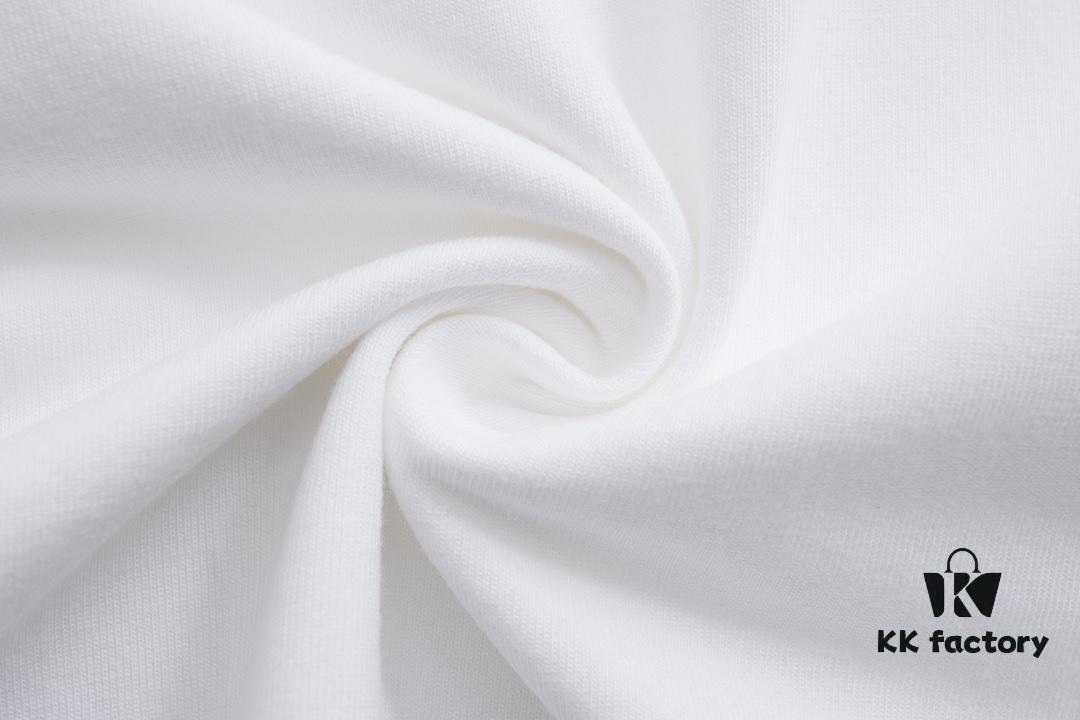 High-End Quality VERSACE 2025 Fall Spring/Summer Collection Medusa Logo Short-Sleeve T-Shirt, Distinct from Regular Prints, Crafted in 270G 32-Count Double-Yarn Pure Cotton Fabric, Loose Fit Unisex Design