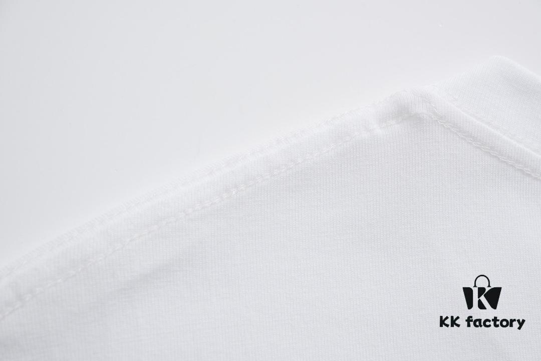 VERSACE 2025 Fall Spring/Summer Collection Medusa Logo Short Sleeve T-Shirt Premium Quality Distinct from Regular Print, Custom Woven 270G 32-Count Double-Yarn Pure Cotton Fabric, Relaxed Fit Unisex Design