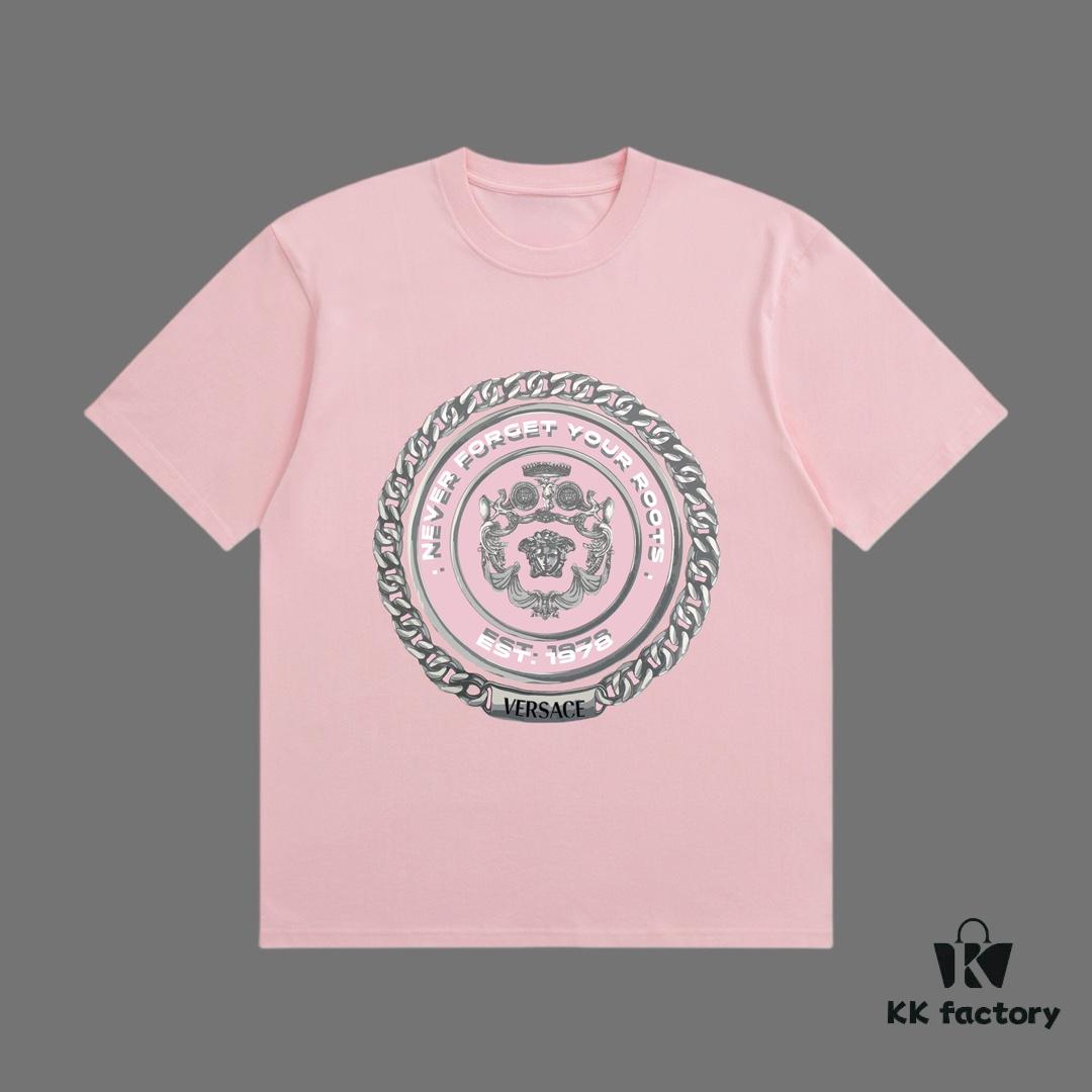 VERSACE 2025 Fall Spring/Summer Collection Metallic Medusa Logo Short-Sleeve T-Shirt, Distinct from Regular Print, Crafted in Premium 270G 32-Count Double-Yarn Pure Cotton Fabric, Relaxed Fit Unisex Design