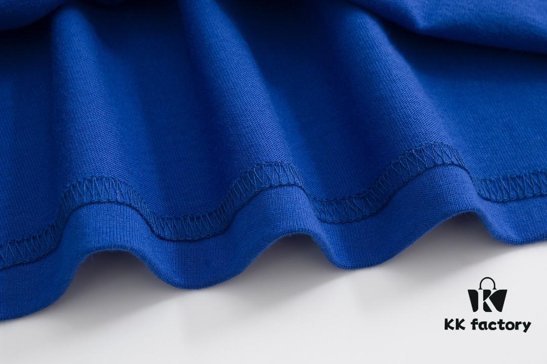 VERSACE 2025 Fall Spring/Summer Collection Medusa Logo Short Sleeve T-Shirt, Premium Quality, Custom Woven 270G 32-Count Double-Yarn Pure Cotton Fabric, Distinct from Ordinary Prints, Relaxed Unisex Fit