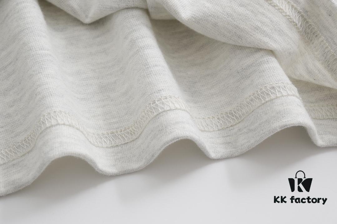 VERSACE 2025 Fall Spring-Summer Collection Cosmic Planet Short Sleeve T-Shirt Premium Quality, Distinctive from Regular Prints, Made of Custom-Woven 270G 32-Thread Double-Yarn Pure Cotton Fabric, Relaxed Unisex Fit