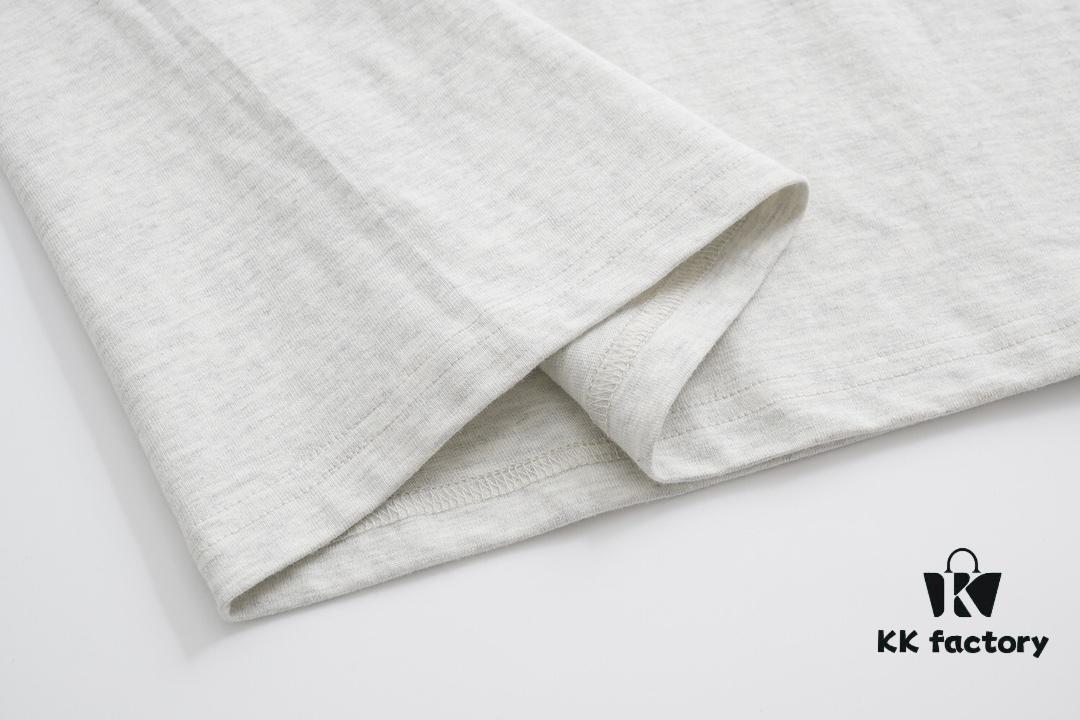 VERSACE 2025 Fall Spring-Summer Collection Cosmic Planet Short Sleeve T-Shirt Premium Quality, Distinctive from Regular Prints, Made of Custom-Woven 270G 32-Thread Double-Yarn Pure Cotton Fabric, Relaxed Unisex Fit