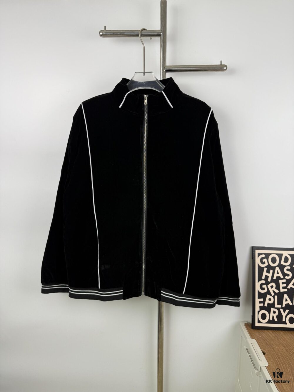 New Celine 2022 Spring and Autumn Black Velvet Jacket