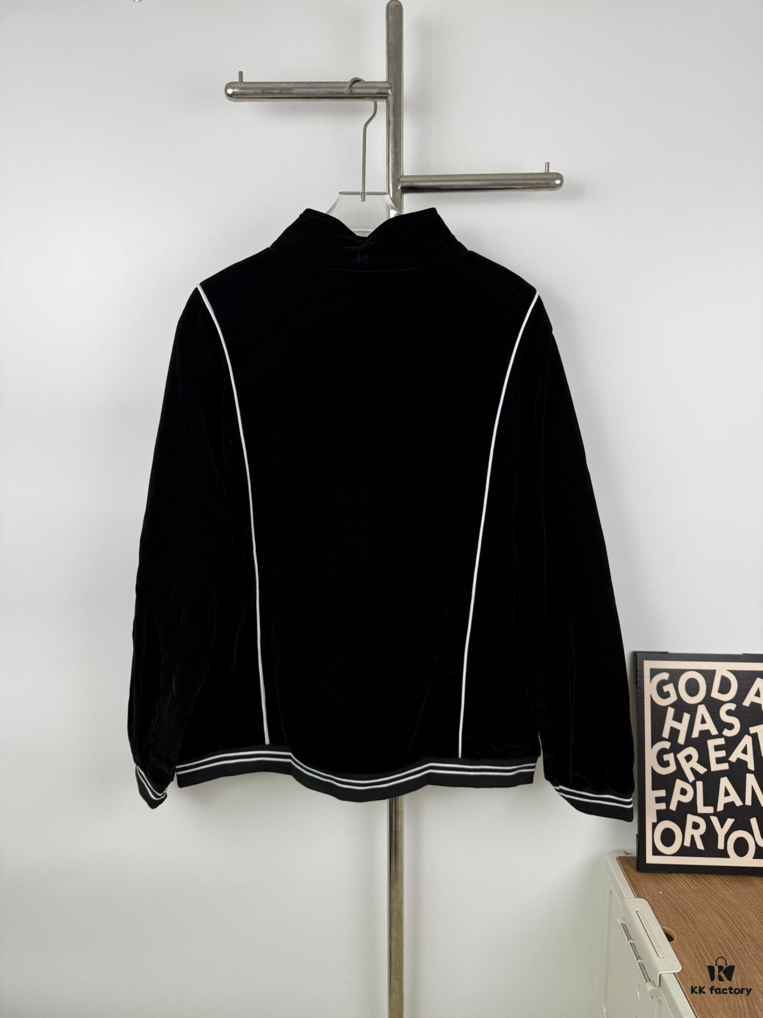 New Celine 2022 Spring and Autumn Black Velvet Jacket