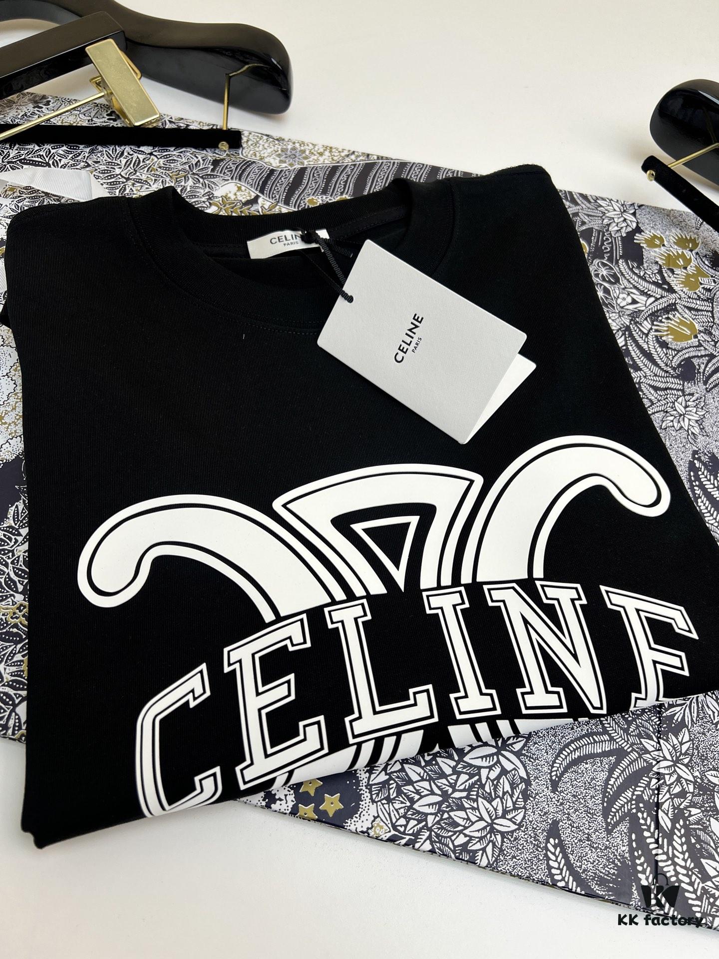 High-Quality CELINE 25SS Classic Color T-Shirt New Arrival! Featuring a youthful and vibrant design from the latest teddy bear collection, crafted with premium heat-transfer printing techniques for strong dimensional color transitions. Made from selected 280g pure cotton fabric—soft, comfortable, and perfect for spring and summer. Pairs effortlessly with jeans, chinos, or shorts, this is a must-have wardrobe staple.