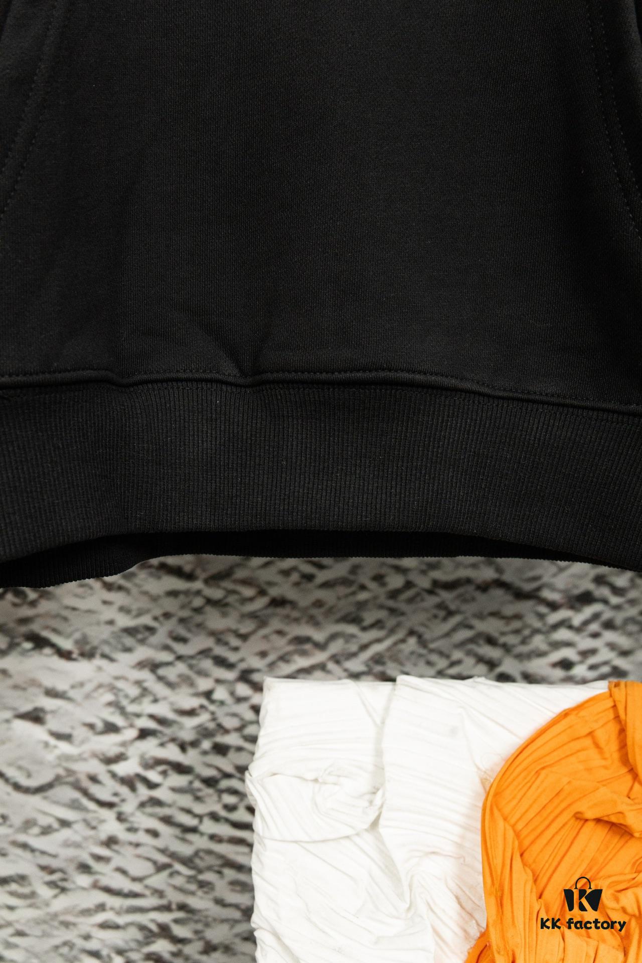 CELINE Triomphe Knit Hoodie - Classic and Versatile Design with Elegant Lettering