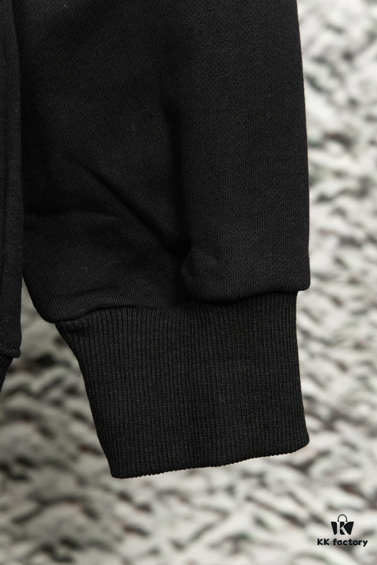 CELINE Triomphe Knit Hoodie - Classic and Versatile Design with Elegant Lettering