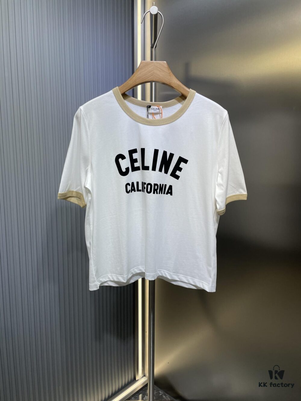 CEL2025 Spring New Arrival Round Neck Short Sleeve Printed Tee, Custom YB Twill 100% Cotton Fabric, Breathable and Comfortable with Rich Texture, Flocked Print Design, Slimming Visual Effect, Contrast Binding on Collar and Cuffs for a Playful Casual Look, Stylish as Both Outerwear and Innerwear