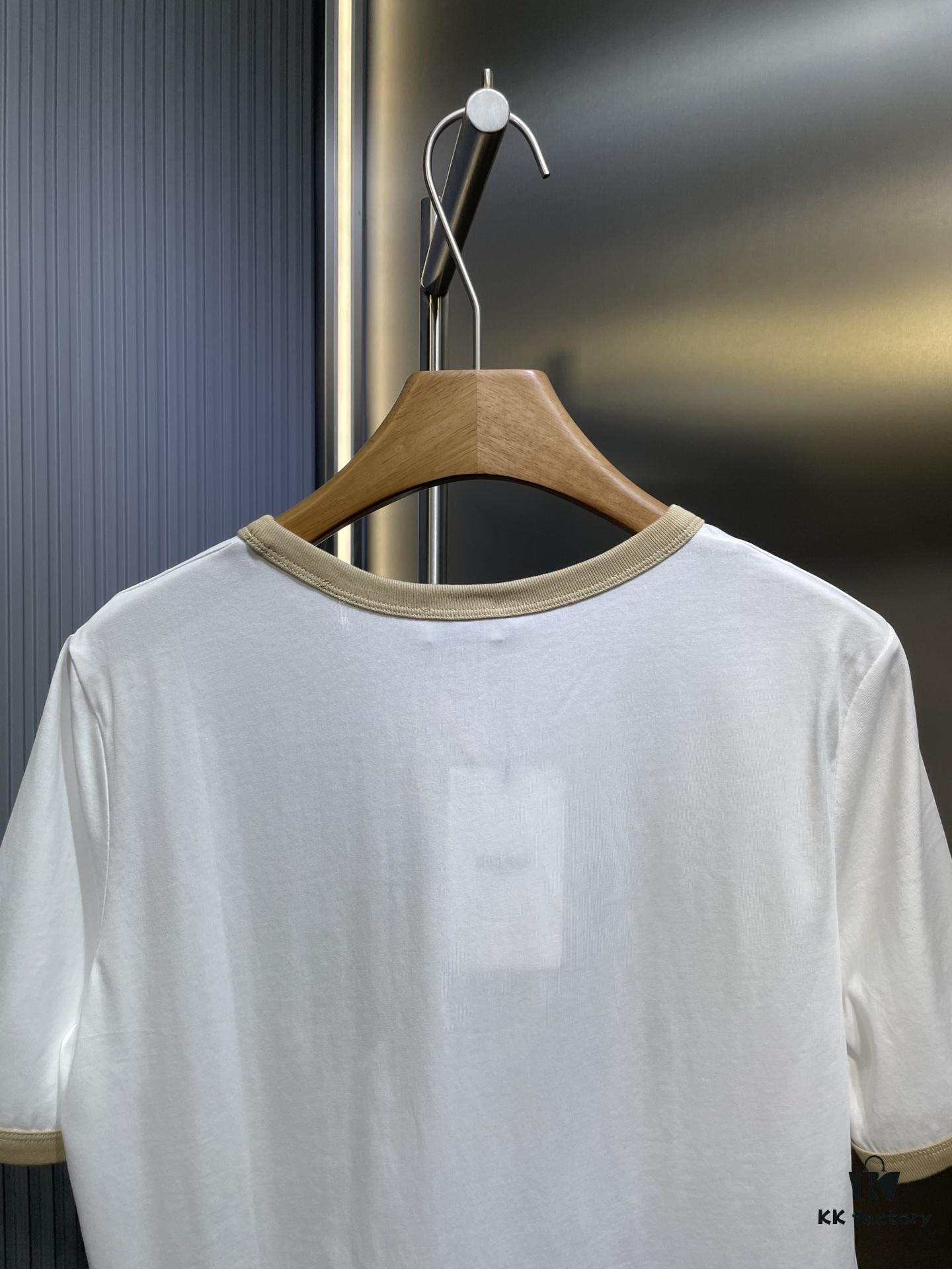 CEL2025 Spring New Arrival Round Neck Short Sleeve Printed Tee, Custom YB Twill 100% Cotton Fabric, Breathable and Comfortable with Rich Texture, Flocked Print Design, Slimming Visual Effect, Contrast Binding on Collar and Cuffs for a Playful Casual Look, Stylish as Both Outerwear and Innerwear