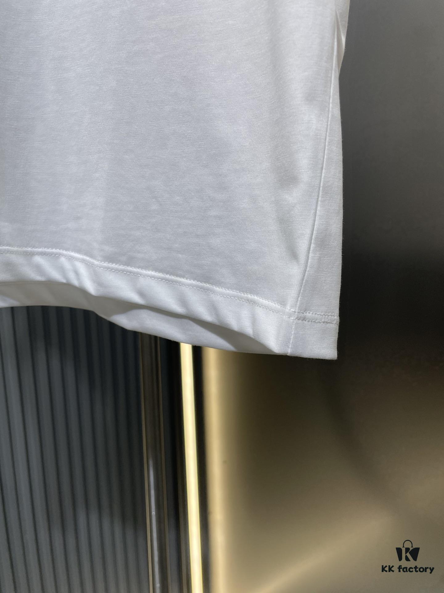 CEL2025 Spring New Arrival Round Neck Short Sleeve Printed Tee, Custom YB Twill 100% Cotton Fabric, Breathable and Comfortable with Rich Texture, Flocked Print Design, Slimming Visual Effect, Contrast Binding on Collar and Cuffs for a Playful Casual Look, Stylish as Both Outerwear and Innerwear