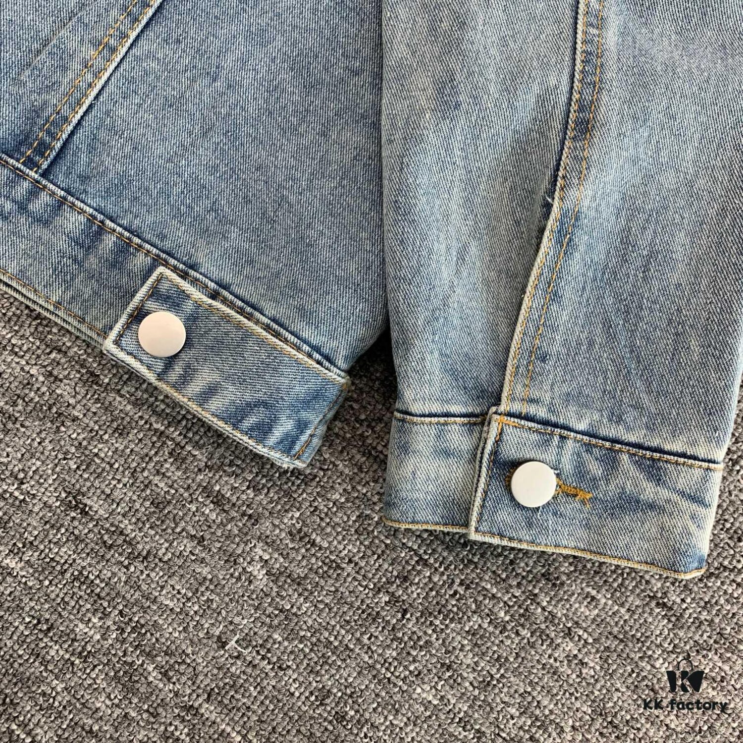 New CHANEL-Inspired FW Star-Studded Rhinestone Embroidered Distressed Denim Jacket for Men and Women