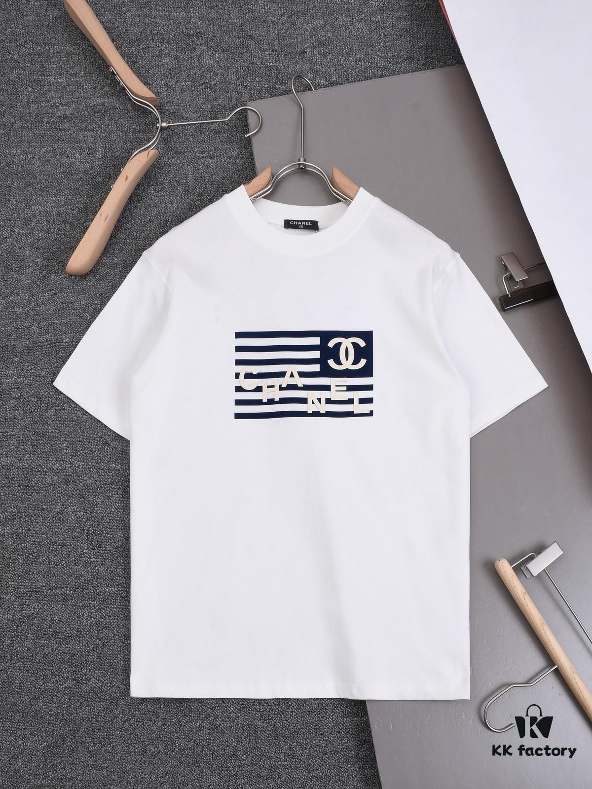 New Arrival 25S Chanel Flocked Pressure Gel T-Shirt, Pre-washed Cotton Fabric, Soft and Skin-friendly, Unisex Loose Fit
