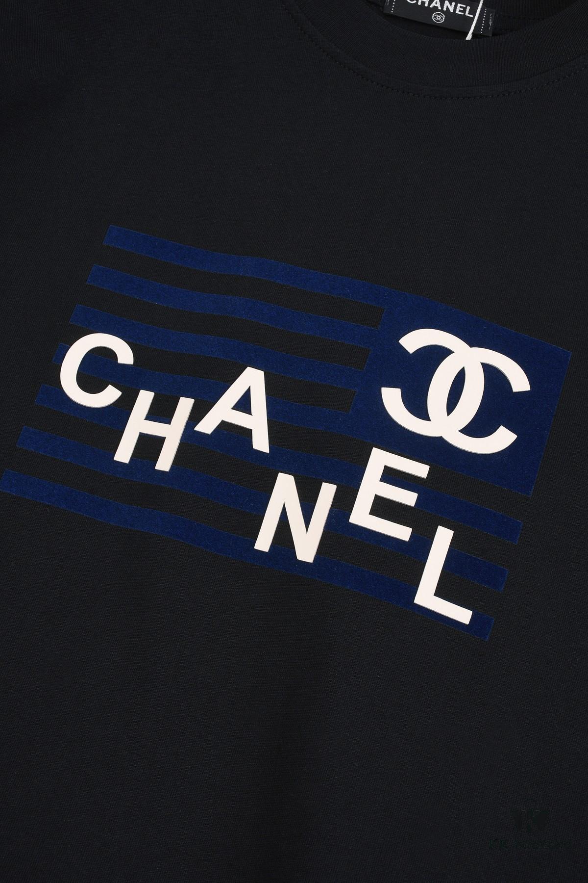New Arrival 25S Chanel Flocked Pressure Gel T-Shirt, Pre-washed Cotton Fabric, Unisex Loose Fit, Soft and Skin-friendly