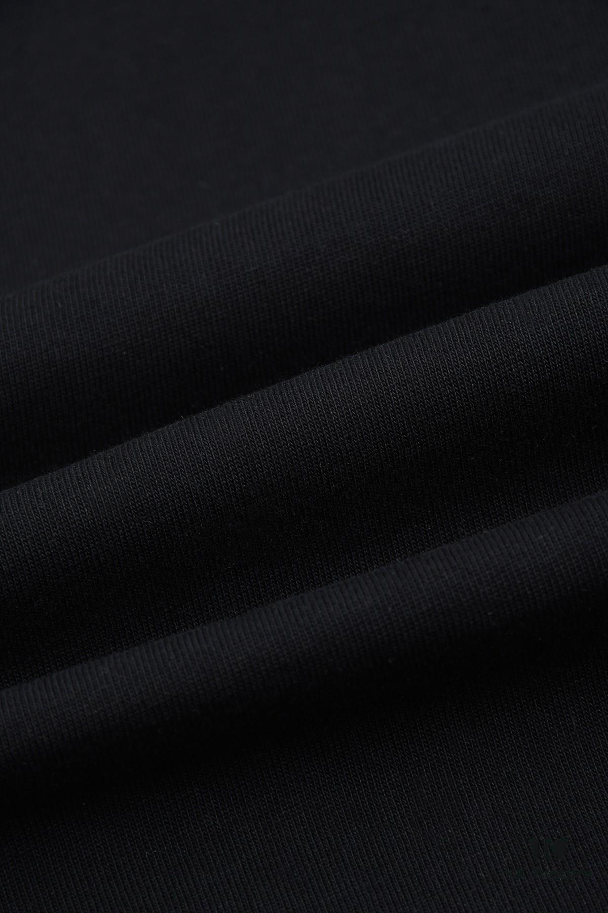 New Arrival 25S Chanel Flocked Pressure Gel T-Shirt, Pre-washed Cotton Fabric, Unisex Loose Fit, Soft and Skin-friendly