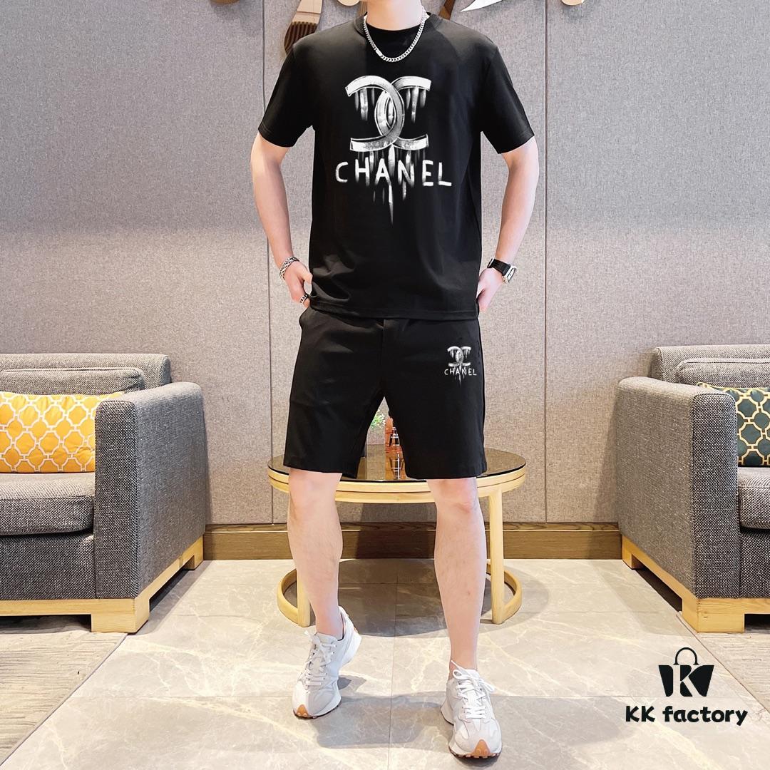 CHANEL 2025 New Men's Short Sleeve T-Shirt and Shorts Set! Official Website Synchronized Release! High-End Version Available! Exquisitely Soft and Smooth Texture for Ultimate Comfort! Three-Dimensional Tailoring with Outstanding Silhouette!