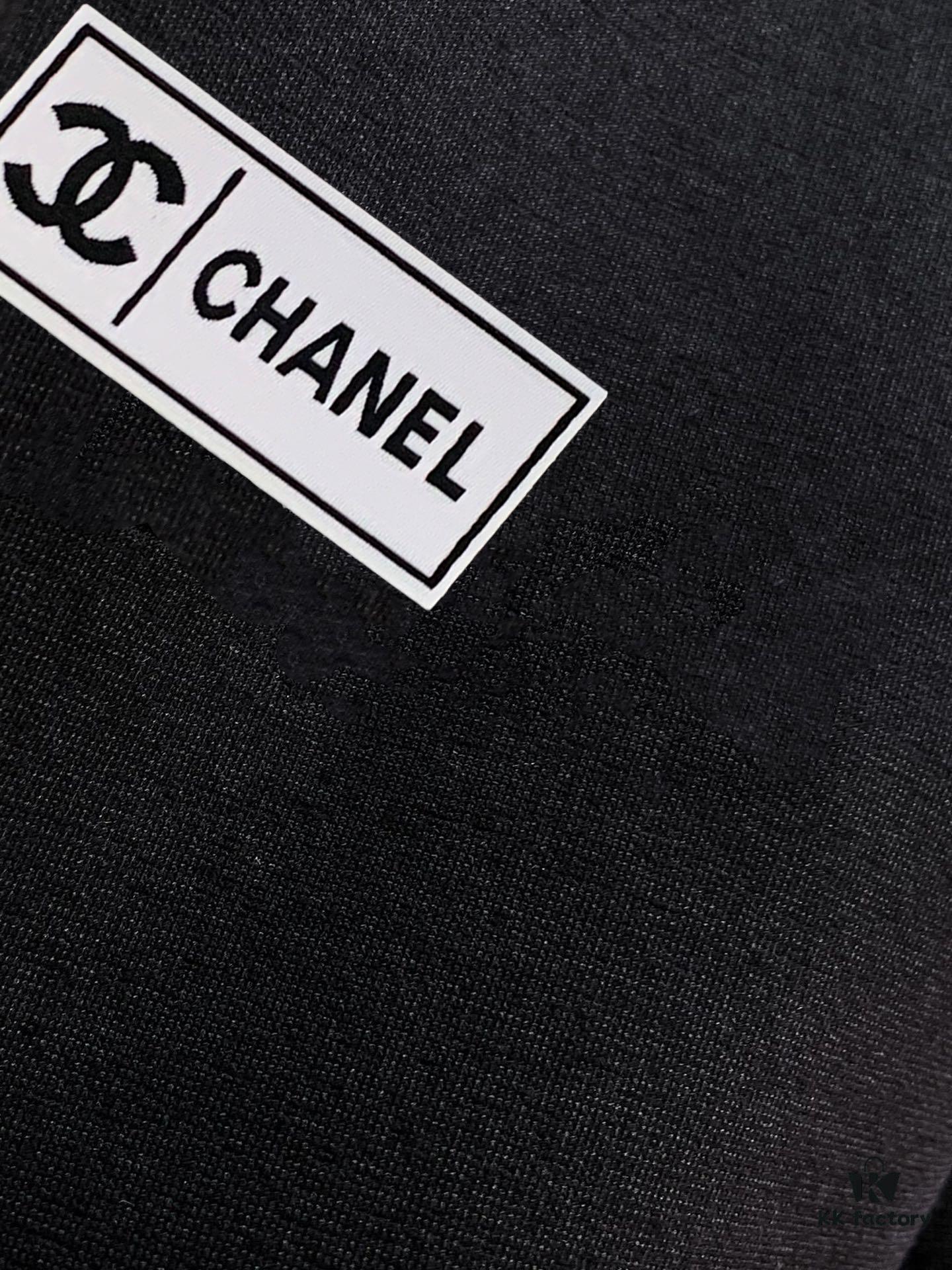 CHANEL (Perfect for Plus-Size) Hot-Selling Knit Cardigan and Sweatshirt Set – Official Website Original Version, 2025 New Arrival, Premium Natural Roman Cotton 100%, Elegant and Comfortable, Authentic Hardware, Retail Size M to 5XL (Fits up to 220 lbs)