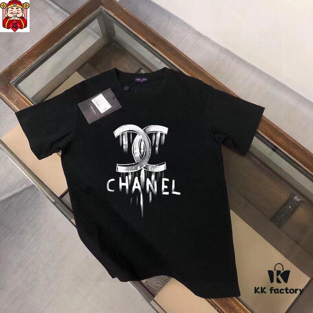 CHANEL Men's Casual Short-Sleeve T-Shirt, 2025 Spring/Summer New Arrival, Premium Logo Embroidery, Imported Silk-Cotton Fabric, Slim Fit Design, Stylish and Versatile