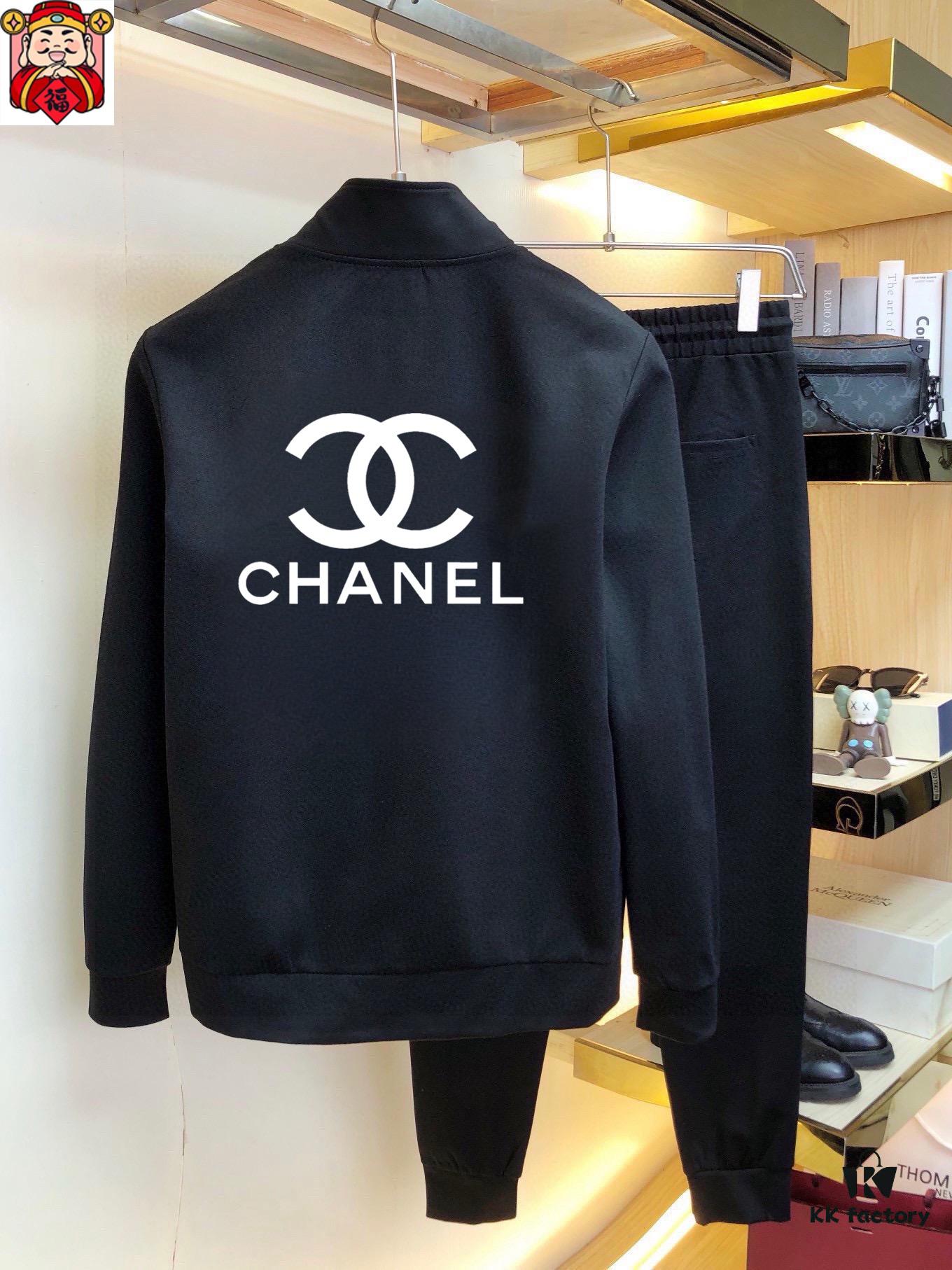 CHANEL (Blessing for Curvy Figures) Hot-selling Knit Cardigan and Sweatshirt Set, Official Website Original Version, 2025 New Arrival Premium Collection, Made with 100% Natural High-Quality Roman Cotton, Exquisitely Crafted by Top Designers for a Perfect, Comfortable Fit, Luxurious and Elegant, Authentic Hardware from the Manufacturer, Store Size: M to 5XL (Fits up to 220 lbs)