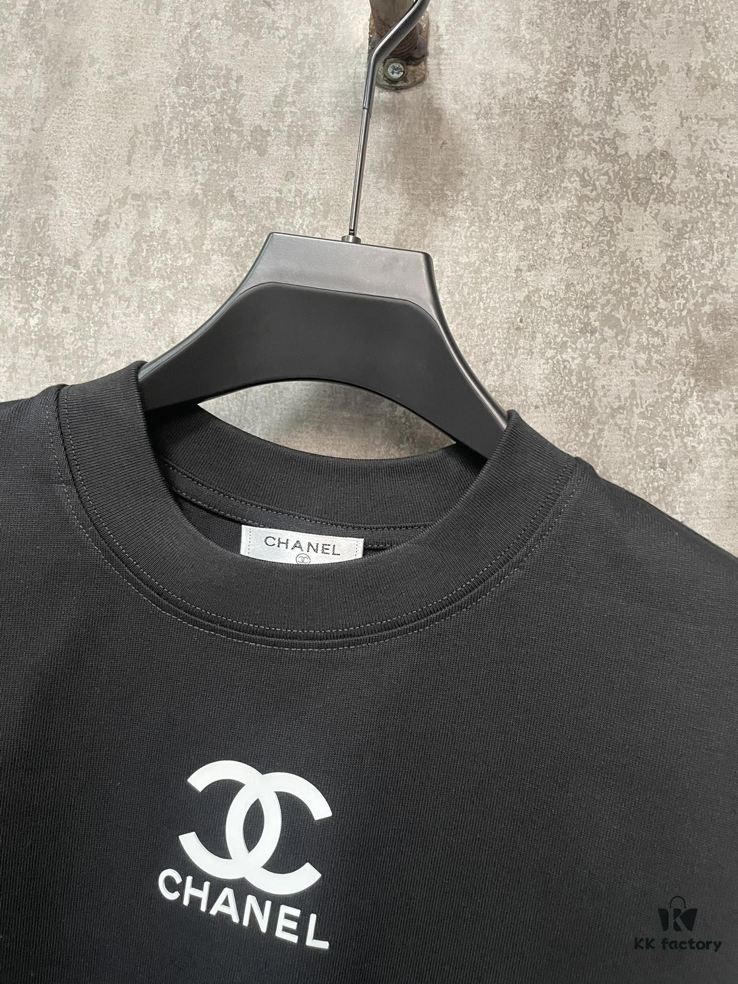 CHANEL Chanel 24SS Classic Logo Distressed Heavyweight Solid Short-Sleeve T-Shirt