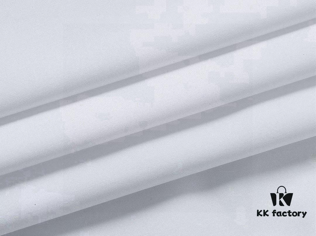 Chanel Men's Long-Sleeve Shirt, Ergonomic Three-Dimensional Cut, Natural Slim Fit, Hidden Placket Design, Premium Cotton Bamboo Fiber Fabric, Exquisite Craftsmanship, Elegant and Fashion-Forward