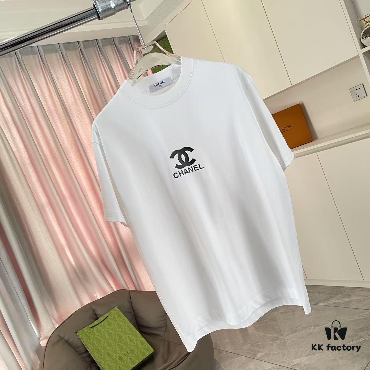 Chanel CHANEL 2025 Summer New Arrival Short Sleeve T-Shirt with 3D Silicone C Logo Print, Custom 300g Fabric, Unisex Design