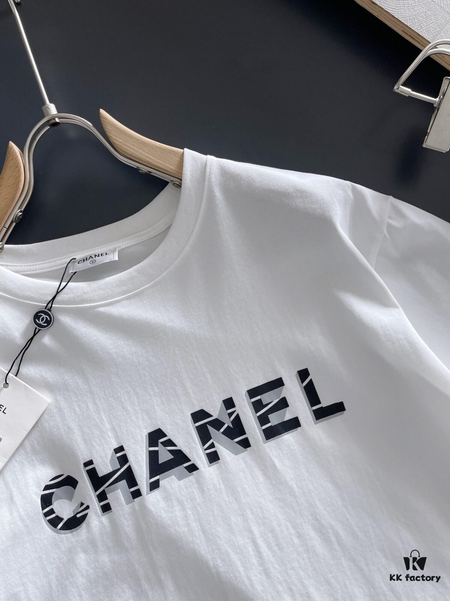 Chanel 2025 Latest Print Short-Sleeve T-Shirt, High-Quality Cabinet Original Order, Top-Tier Craftsmanship with Imported Fabric