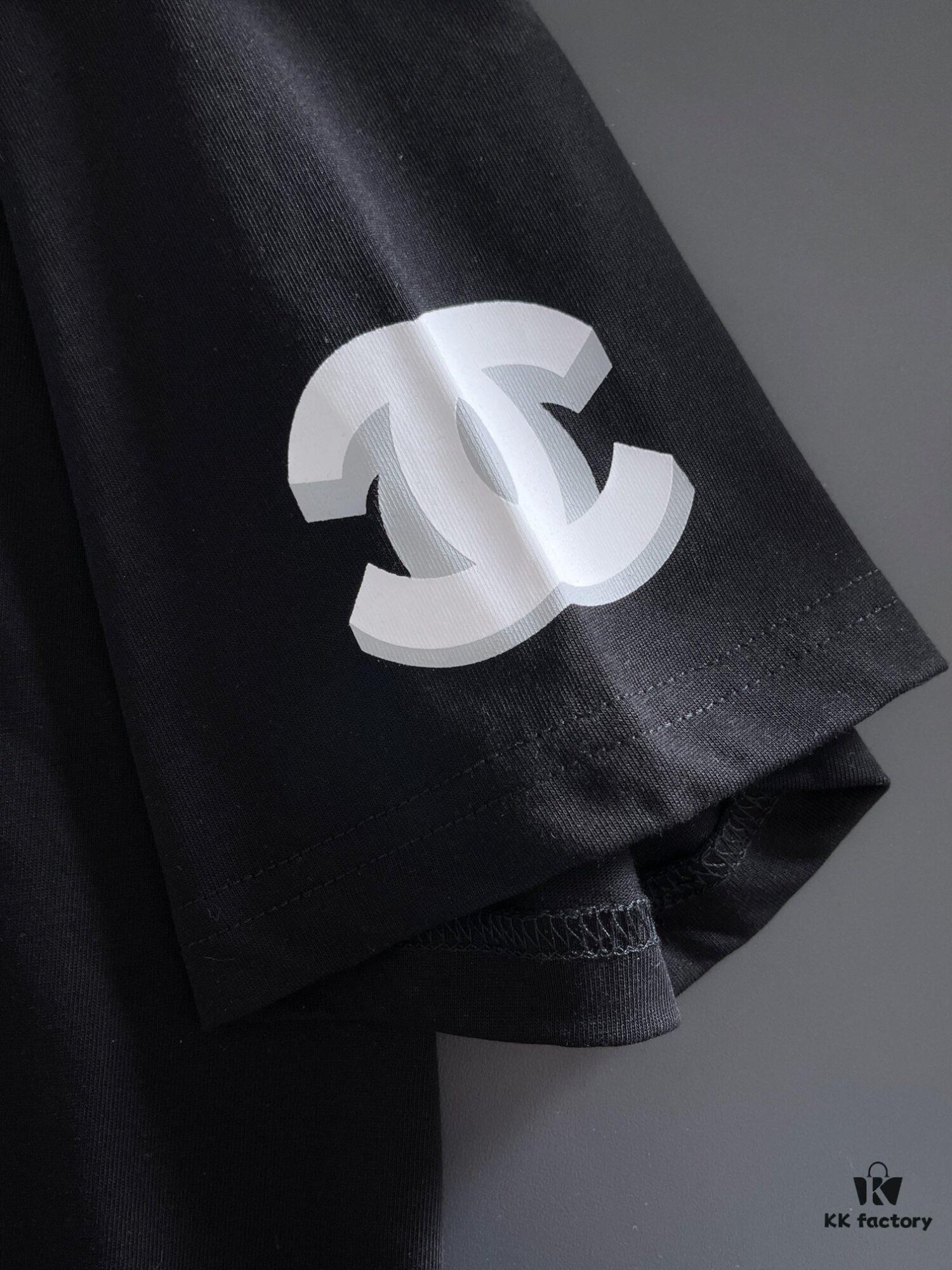 Chanel 2025 Latest Print Short-Sleeve T-Shirt, High-Quality Cabinet Original Order, Top-Tier Craftsmanship with Imported Fabric