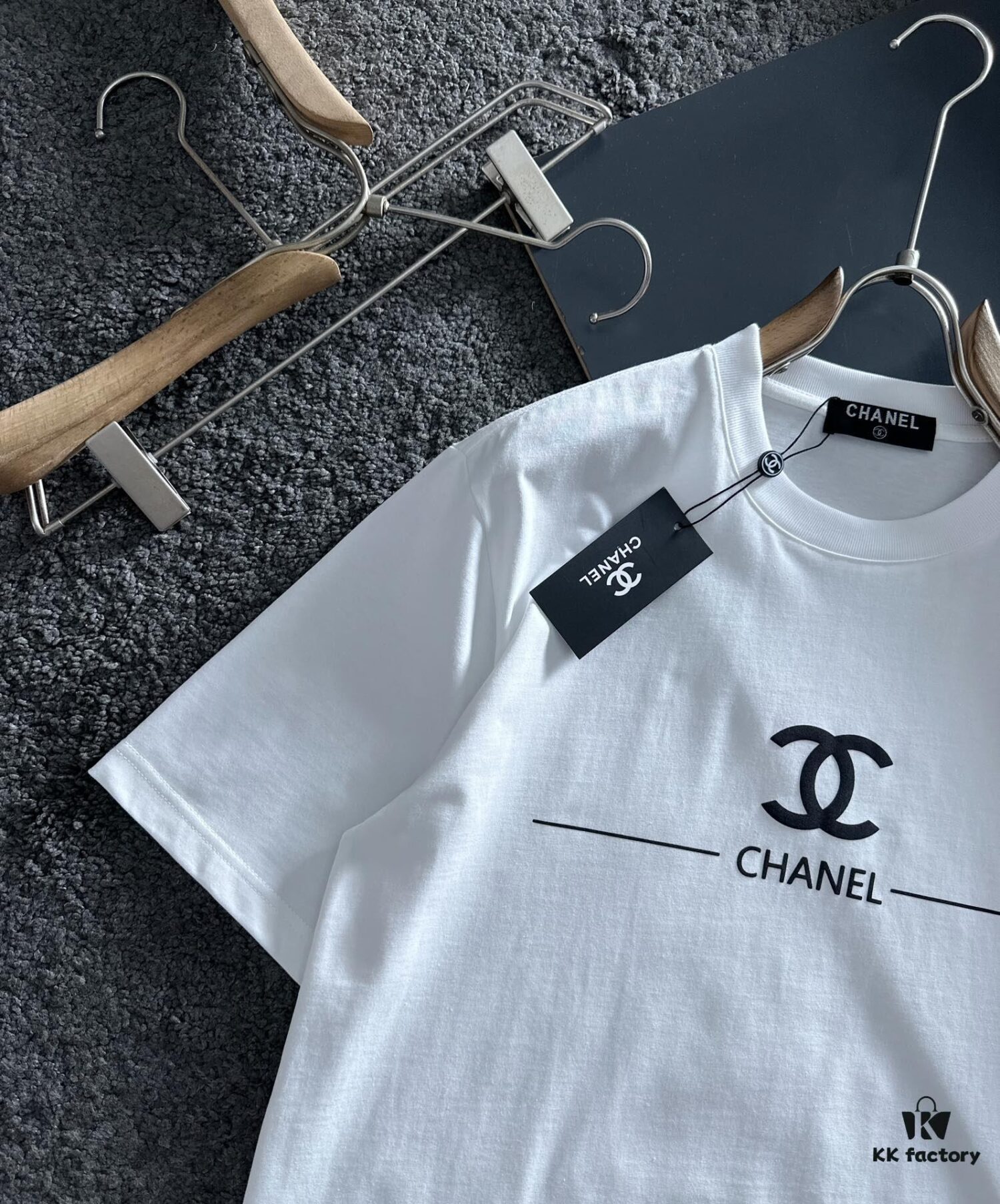 Chanel 2025 Latest Print Short-Sleeve T-Shirt, High-Quality Cabinet Original Order, Top-Tier Craftsmanship with Imported Fabric