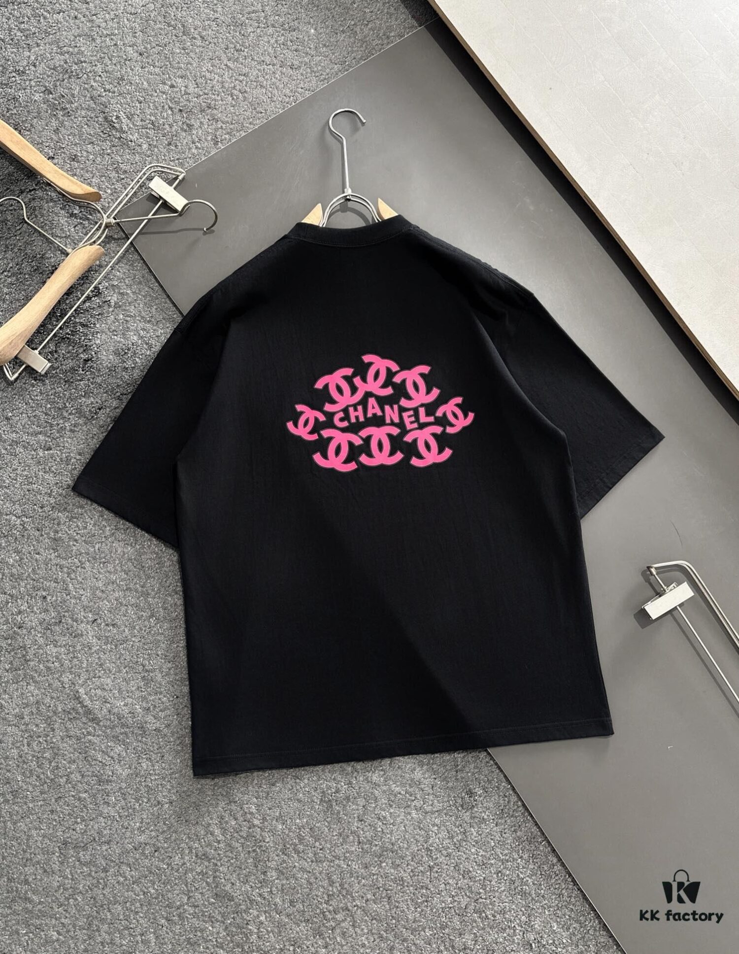 CHANEL Summer New Arrival Round Neck Short Sleeve T-Shirt