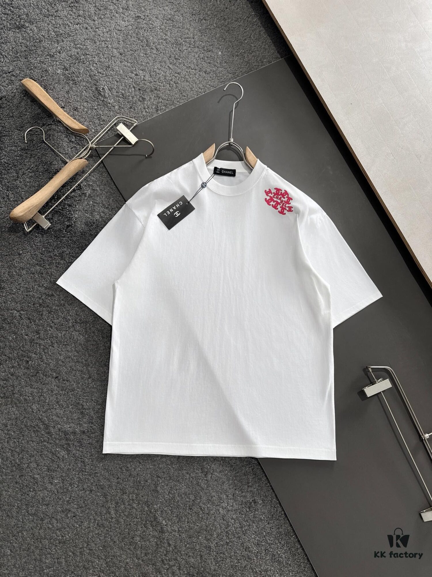 CHANEL Summer New Arrival Round Neck Short Sleeve T-Shirt